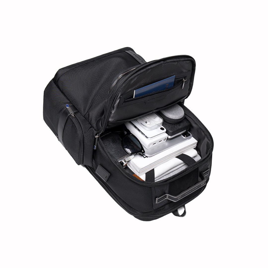 Arctic Hunter Tough Men