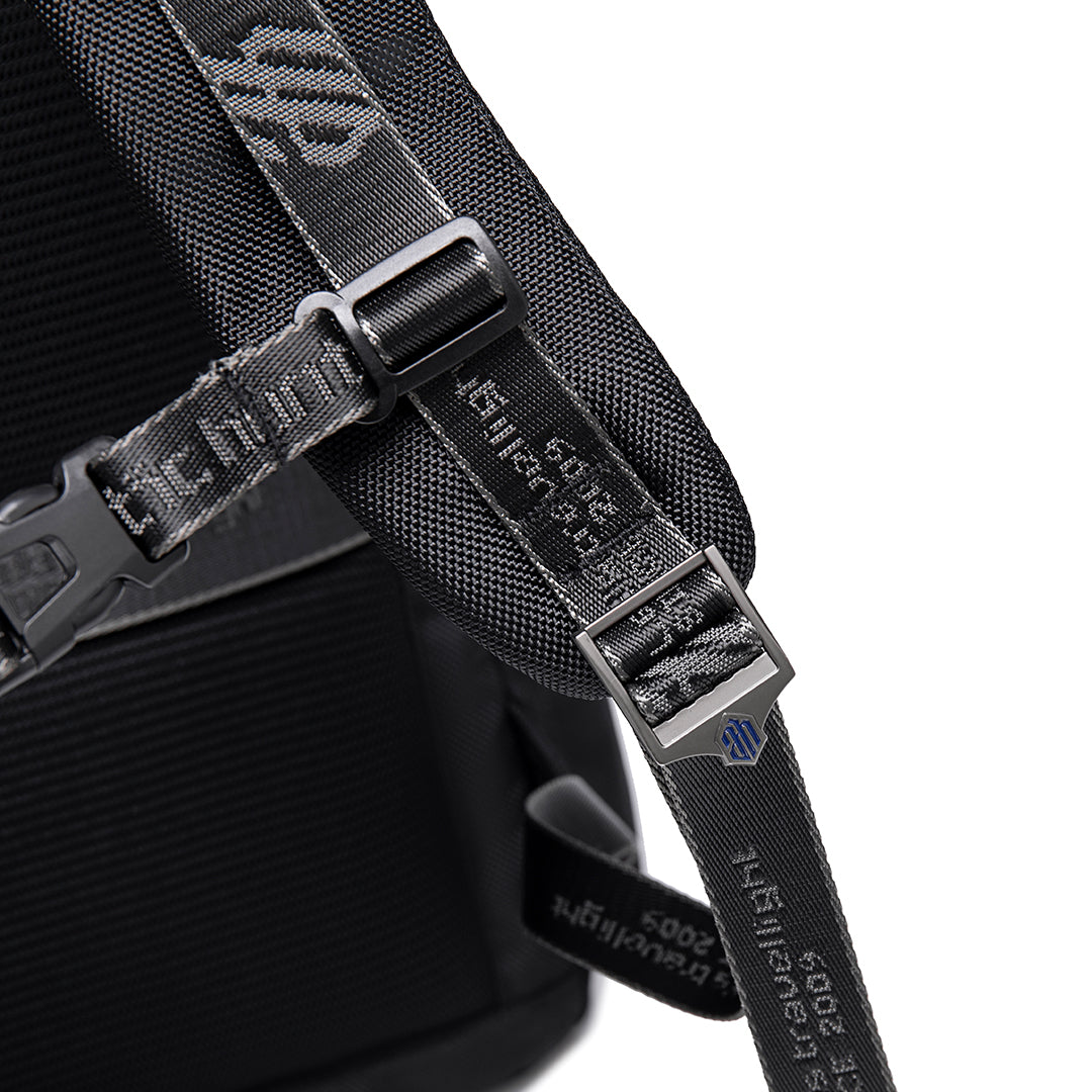 Arctic Hunter Tough Men