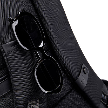 Arctic Hunter Waterproof Travel Backpack