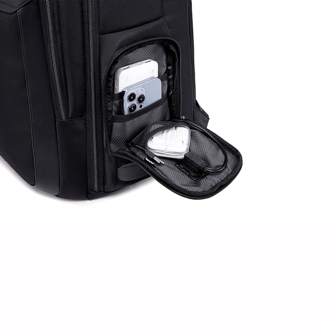 Arctic Hunter Waterproof Travel Backpack