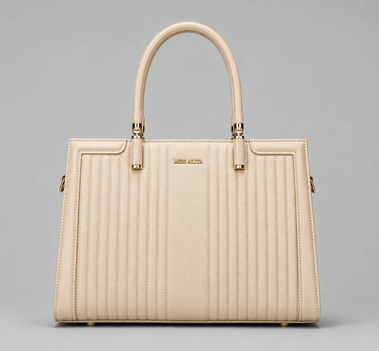 Miss Alita Aspen Signature Tote Bag